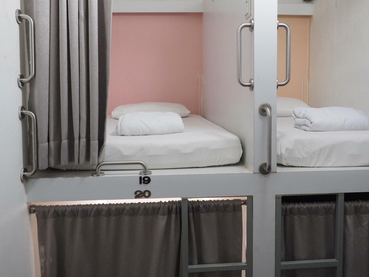 Pillow Talk Hostel Singapore Exterior foto