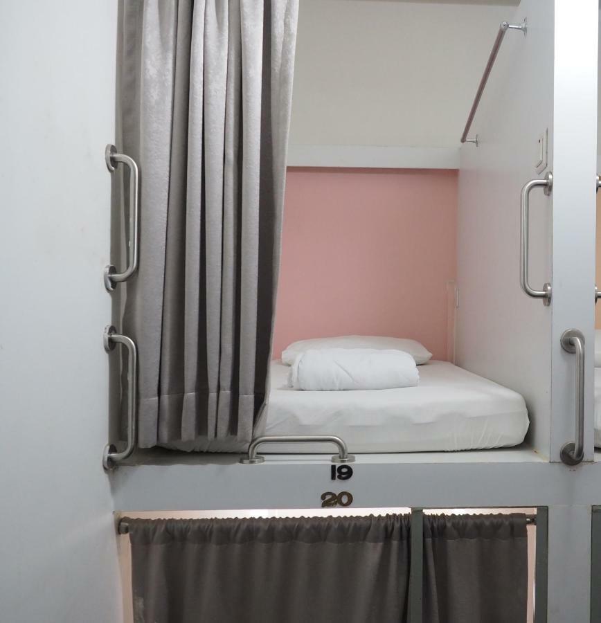 Pillow Talk Hostel Singapore Exterior foto